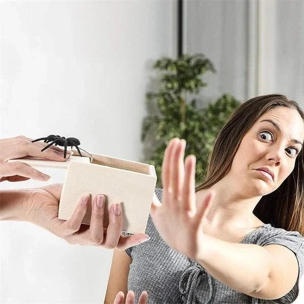 🔥Super lustige verrückte Streich-Geschenkbox-Spinne